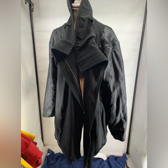 Old Navy women’s long wool blend coat size 3X Zip Belted front - Picture 7 of 7